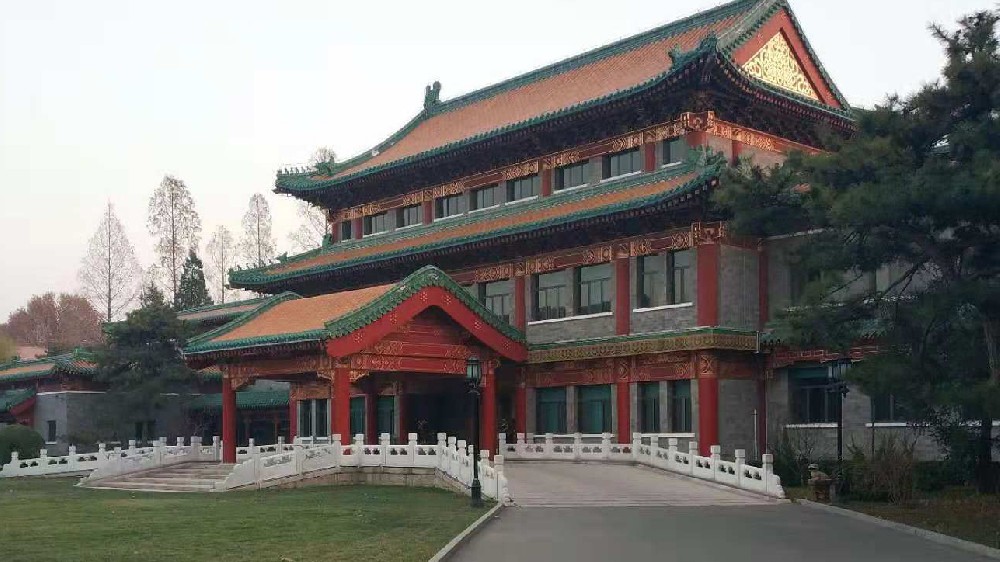 某超星級賓館
